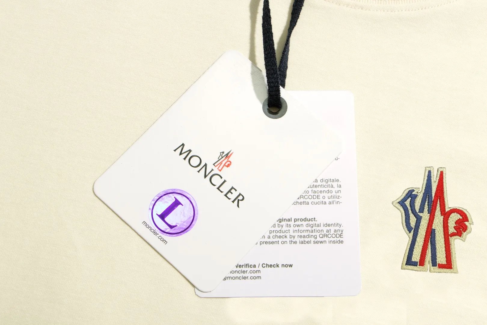 《Moncler~ 》2024New Arrival Quality T , Versatile Quality ！ ‼ 32 250G ‼ ， ， ， ， T 🤪 Sizes：S-M-L-XL-2XL ：Black，White， Same Style